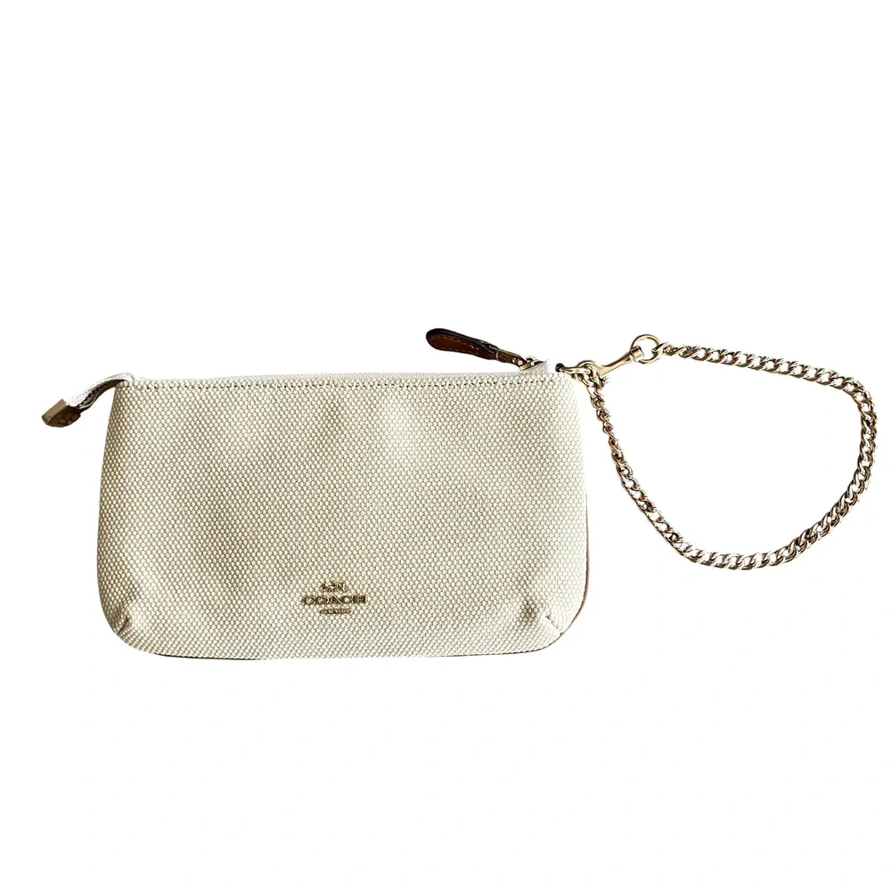 COACH C8725 Large Wristlet 19 Natural Canvas Dreamy Veggie Horse Carriage Clutch